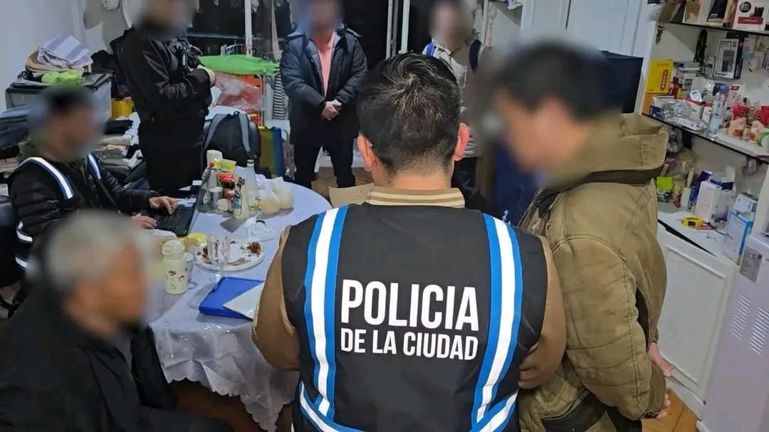 Desbaratan una organización acusada de atacar y amenazar a comerciantes chinos