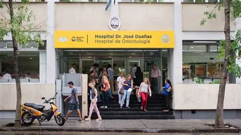 Prótesis dentales gratis en CABA: cómo acceder a tratamientos odontológicos en hospitales públicos