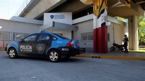 Detuvieron a un hombre con más de un kilo de marihuana tras una persecución en CABA