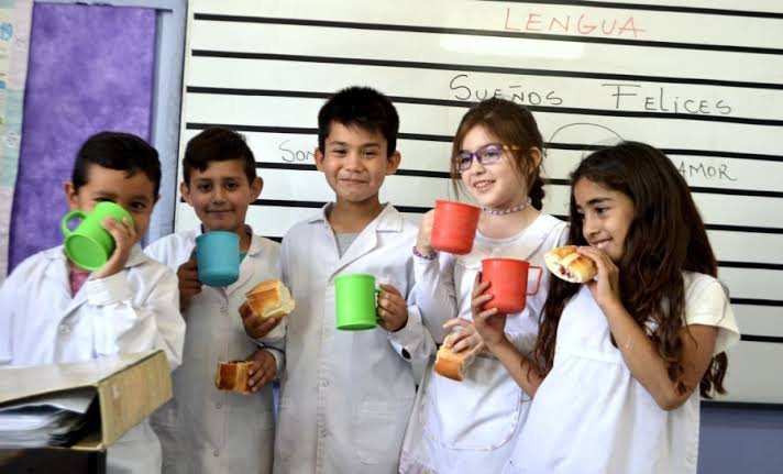 Caba : Día Mundial de la Leche Escolar