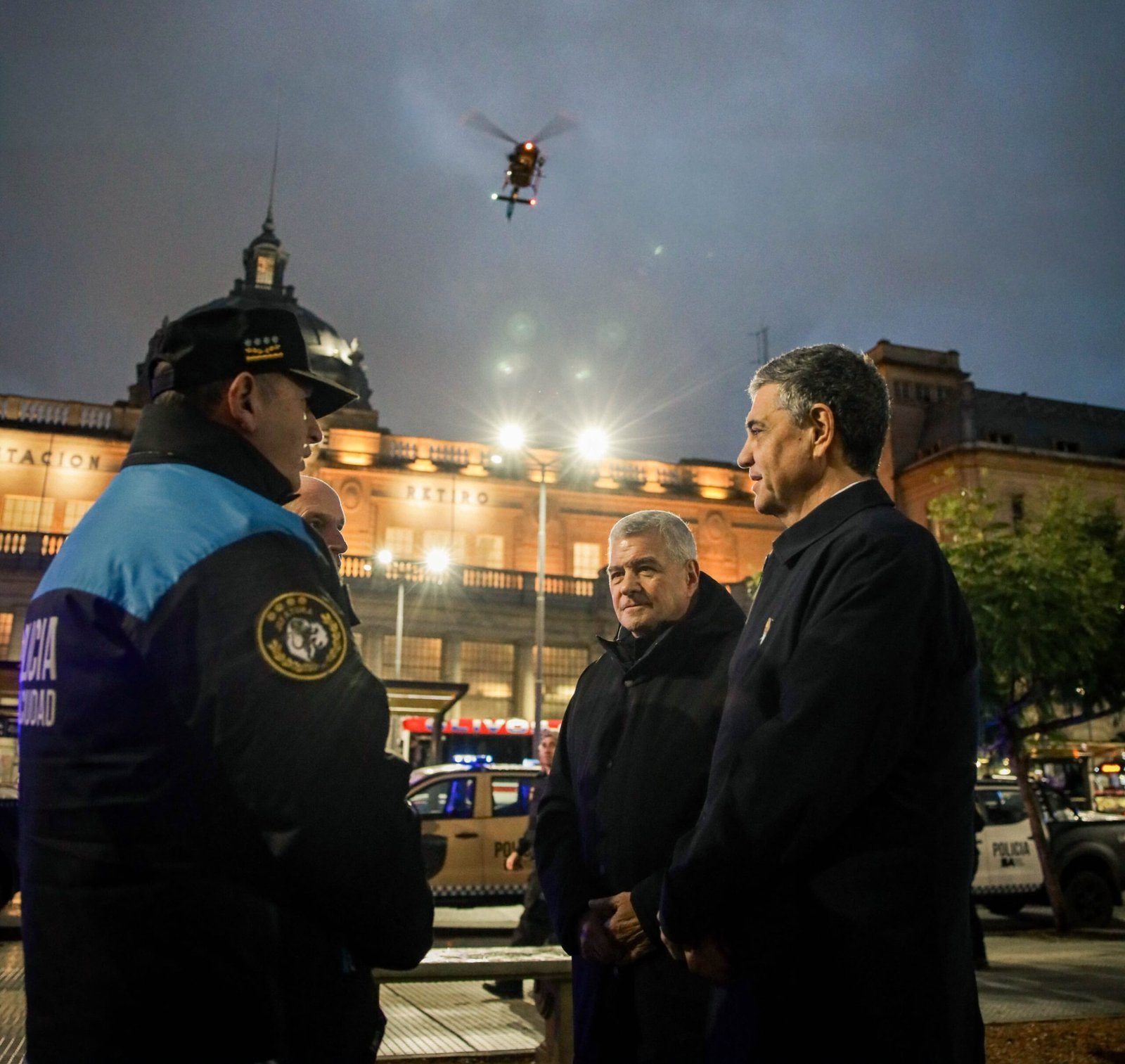 Megaoperativo con 1.100 policías en los grandes centros de trasbordo y en las entradas y salidas de la Ciudad